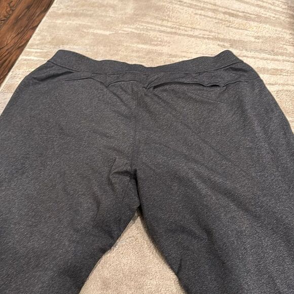Lululemon Pants Men's size XXl Gray Straight Sweatpants zip back pocket - Picture 5 of 11